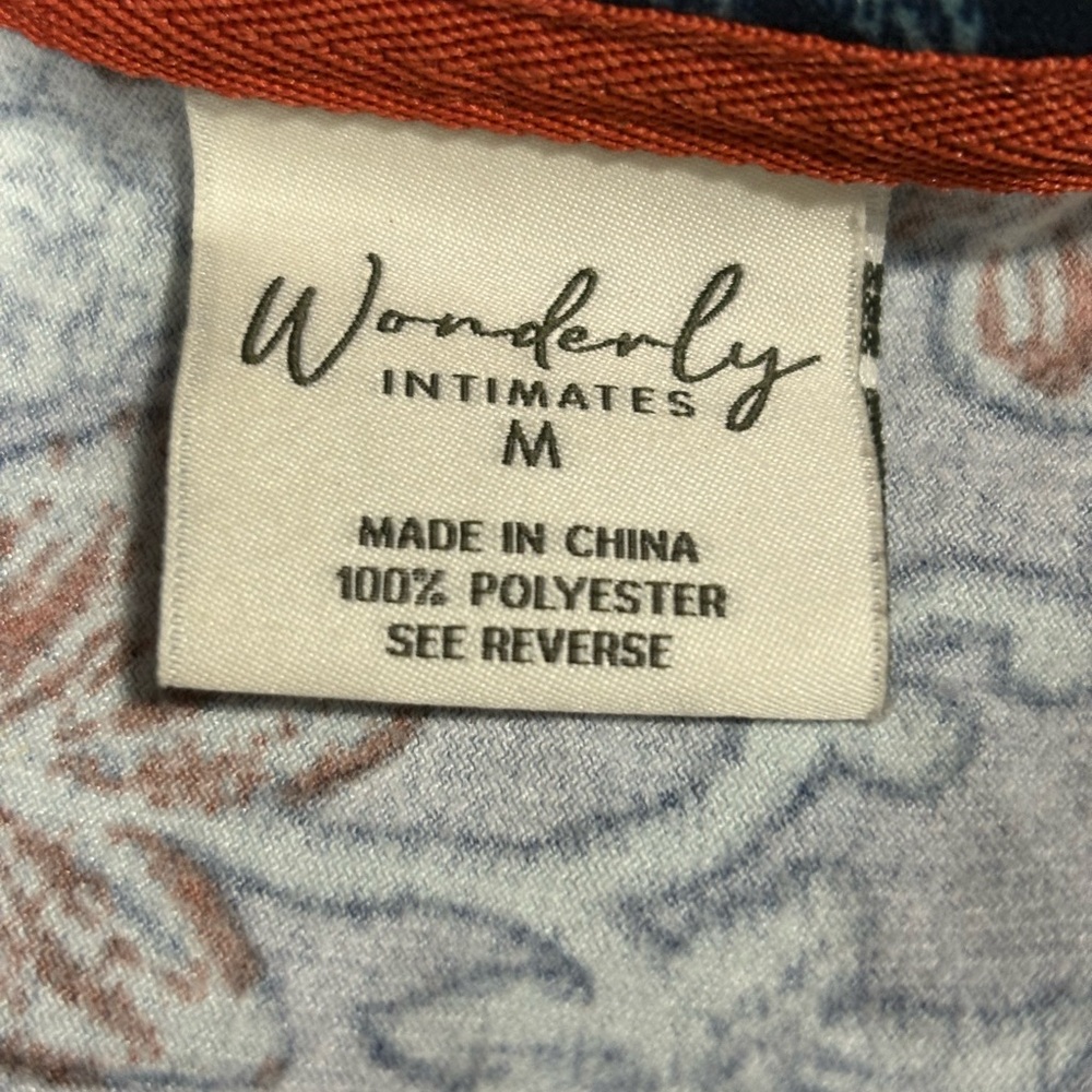 Wonderly Intimates a button-down pajama top floral print contrasting piping med - Picture 9 of 9